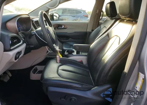 2020 Chrysler Voyager Lxi from USA, damaged, VIN 2C4RC1DGXLR163812